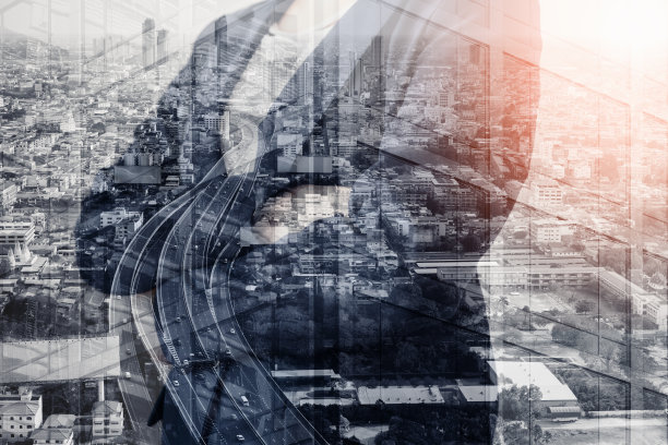 商业建筑工程与建筑建筑概念，双重曝光领导工程师女性形象与城市基础设施建设，建筑师经理建筑项目图片下载