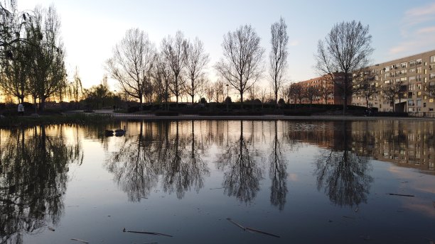 湖Parla图片下载