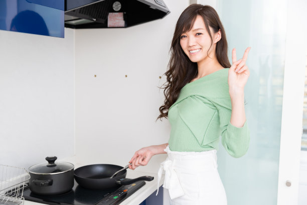 亚洲女厨师图片下载