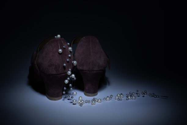 女鞋静物画图片下载