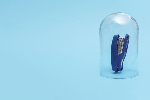 蓝办公室订书机在家检疫工作图片下载