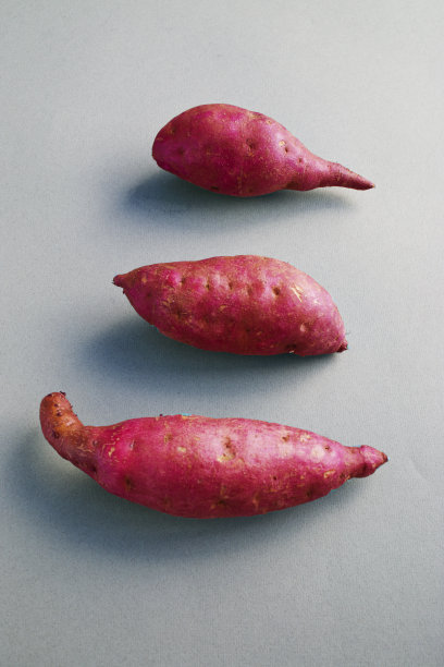 三个红薯图片下载