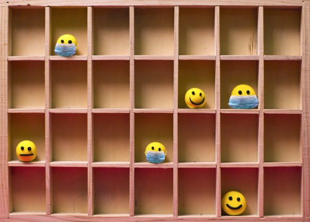 呆在家里图片下载