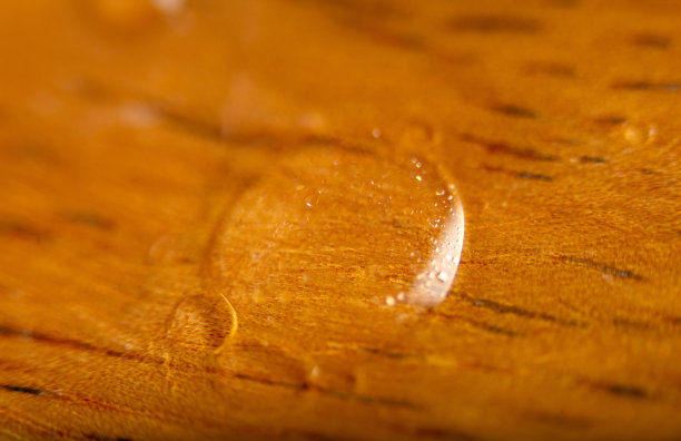 潮湿的木材表面纹理背景图片下载