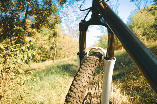 山地自行车的背景图片下载