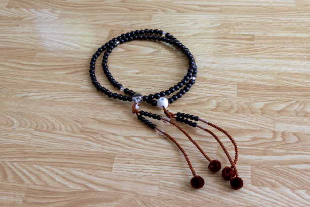 日本佛教寺庙的玫瑰经图片下载