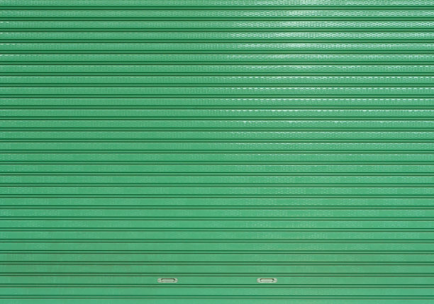绿色空干净卷帘门图片下载
