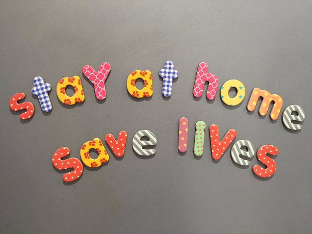 呆在家里图片下载