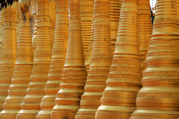 金宝塔图片下载