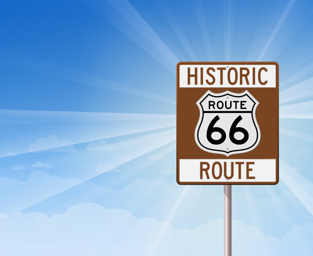 历史悠久的66号公路和蓝天图片下载