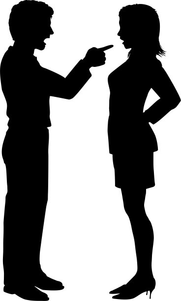 在夫妻争吵中男人女人大喊点图片下载