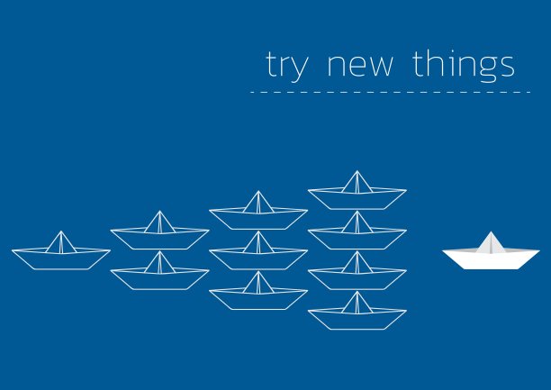 用折叠的纸船尝试新事物图片下载