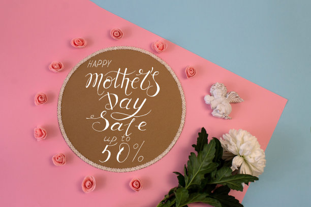 卡片、横幅和图案，以便在母亲节享受五折优惠图片下载