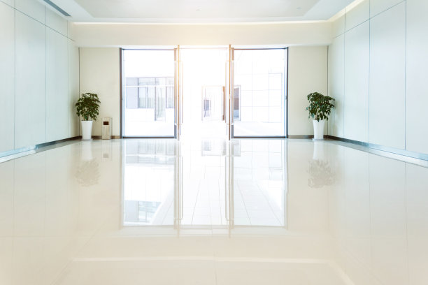 现代化办公大楼的入口大厅图片下载