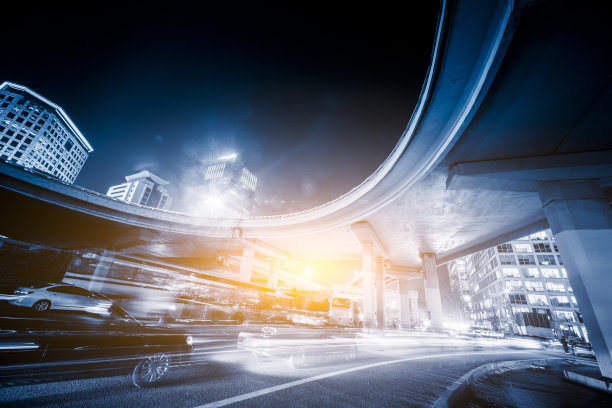 空荡的机场车库图片下载