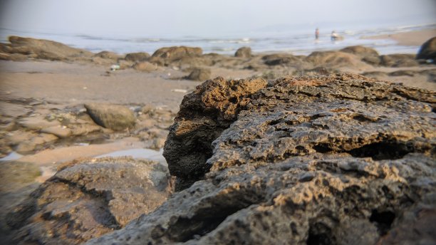 博尔德和海滩背景图片下载