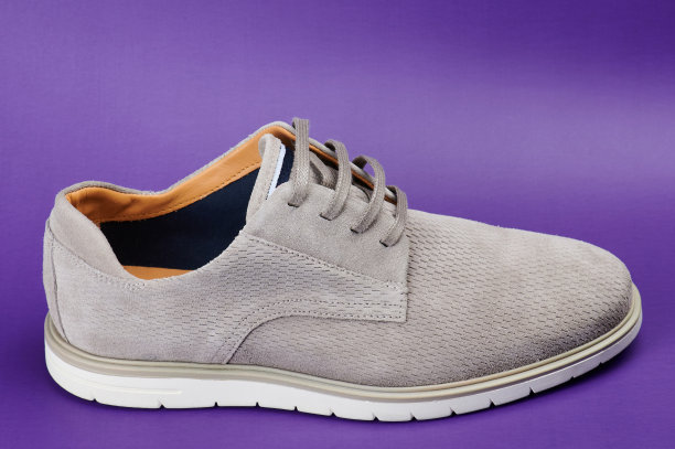 灰色休闲男鞋图片下载