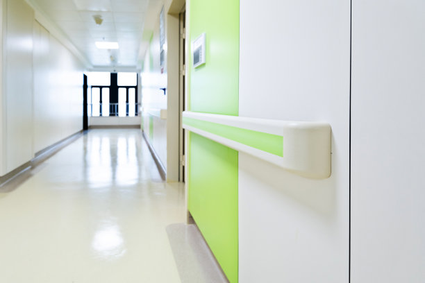 病房里空荡荡的走廊图片下载