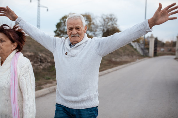 享受秋天的假期图片下载