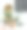 用手机发短信的女孩图片下载