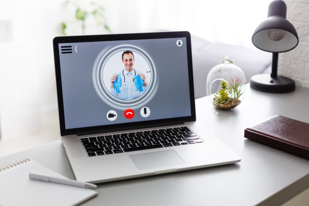 在家用笔记本电脑做在线医生图片下载