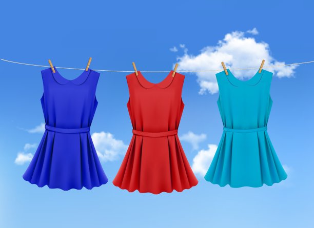 一套彩色的衣服挂在晾衣绳上图片下载