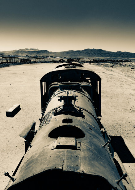 火车墓地图片下载