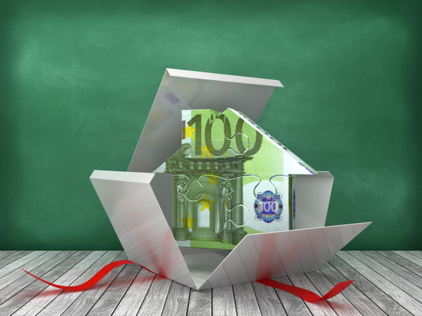 礼盒与欧洲拼图房子在黑板上的背景- 3D渲染图片下载