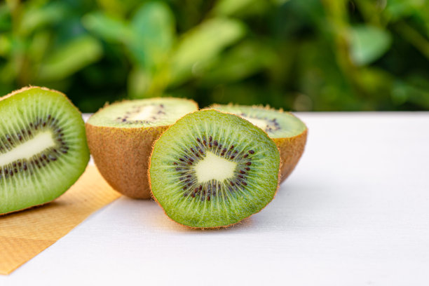 奇异果，背景上，棕色，绿色图片下载