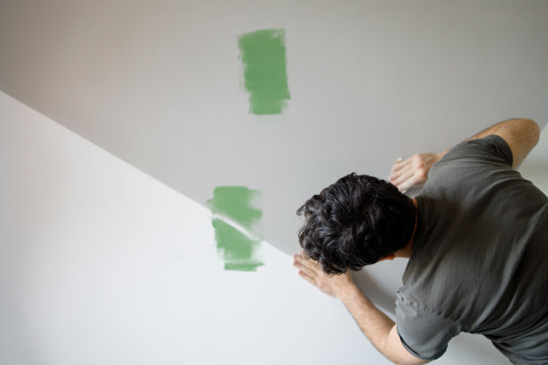 准备画画。图片下载