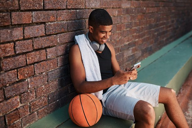 暂时离开球，休息一下图片下载