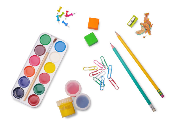 水彩颜料、水粉、橡皮、两支铅笔等学校用品图片下载