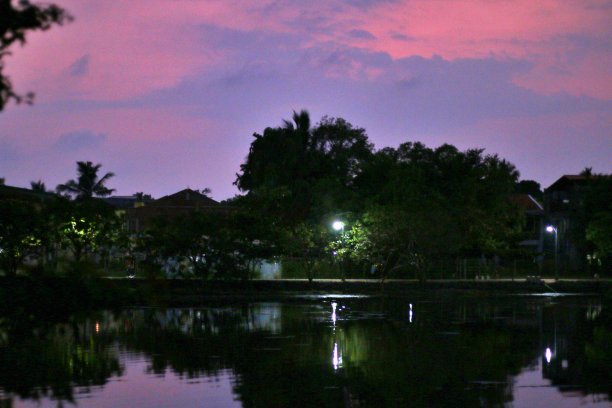 乡村神秘的海滨风光图片下载