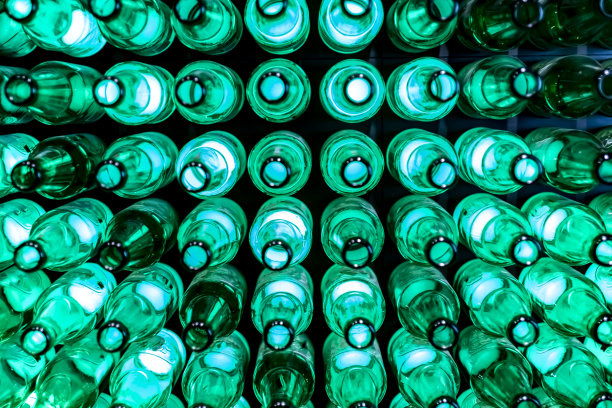 绿色的瓶子作为背景图片下载