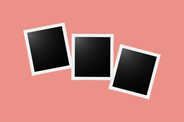 三张具有相同大小的白色描边的宝丽来相片卡图片下载