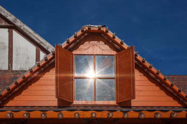 木屋的山墙图片下载