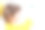 小孩用毛笔在白板上画画。自我隔离的家庭活动图片下载