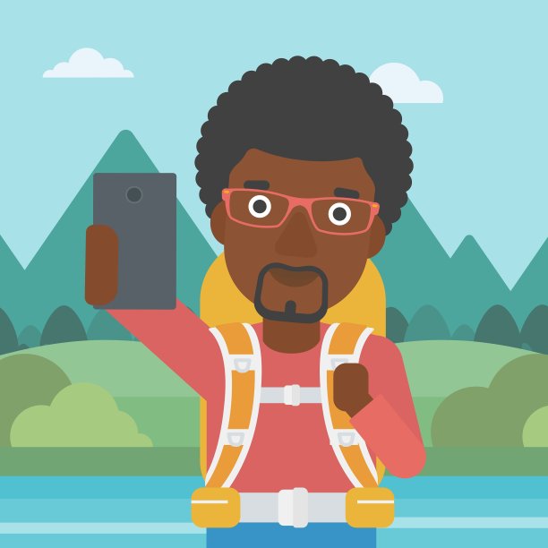 背着背包自拍的男人图片下载