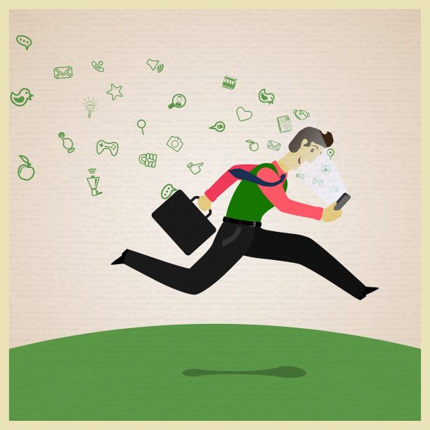 年轻的商人拿着笔记本电脑和数字平板电脑图片下载