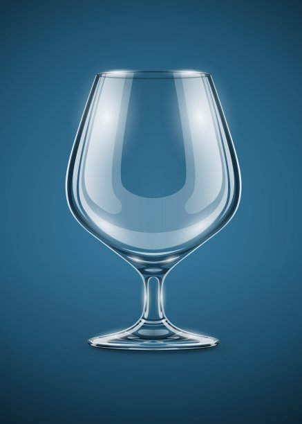 盛白兰地饮料的高脚杯图片下载