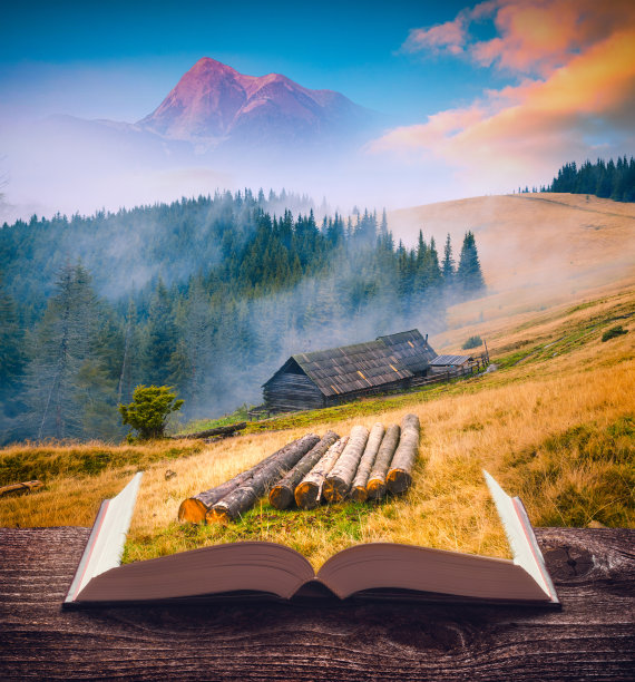 喀尔巴阡高山山村的书页上翻开一本神奇的书。图片下载