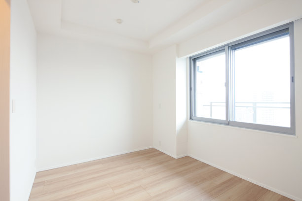 没有家具的生活空间图片下载