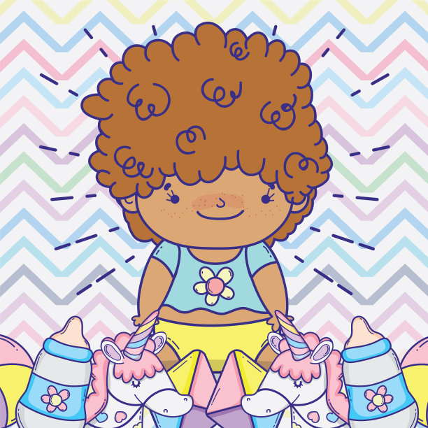 小男孩拿着奶瓶和玩具图片下载