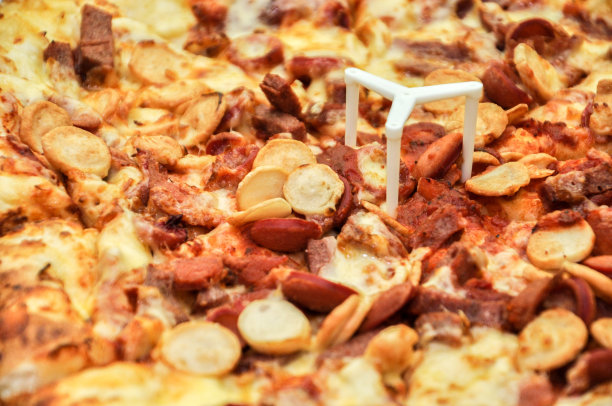 一盘披萨图片下载