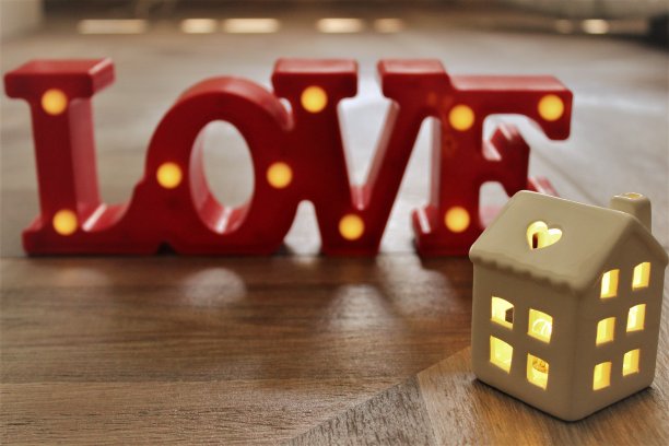 居家之爱图片下载