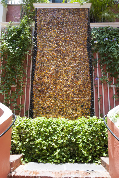 圣托马斯岛墙喷泉图片下载