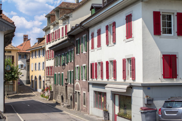 蒙特勒老城，瑞士图片下载