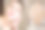 化妆面膜和女孩照镜子图片下载