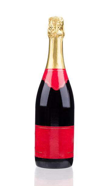 一瓶有红色标签的香槟。图片下载