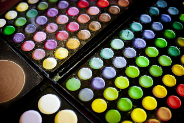 美丽婚礼的化妆细节图片下载